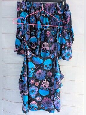 Skull & Floral Tank and Shorts PJ's  Set in Blue & Purple Size 3X 😍